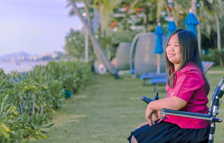 โอกาสและรอยยิ้มของแสงดาว โอเปอร์เรเตอร์สาววีลแชร์