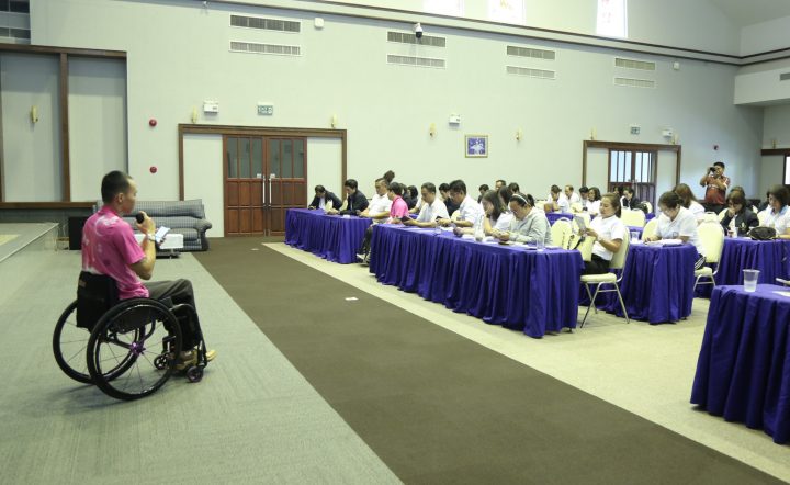 ต้อนรับคณะนักบริหารงานสวัสดิการสังคม ม.ธรรมศาสตร์ พร้อมประชาสัมพันธ์ App NiNA1479